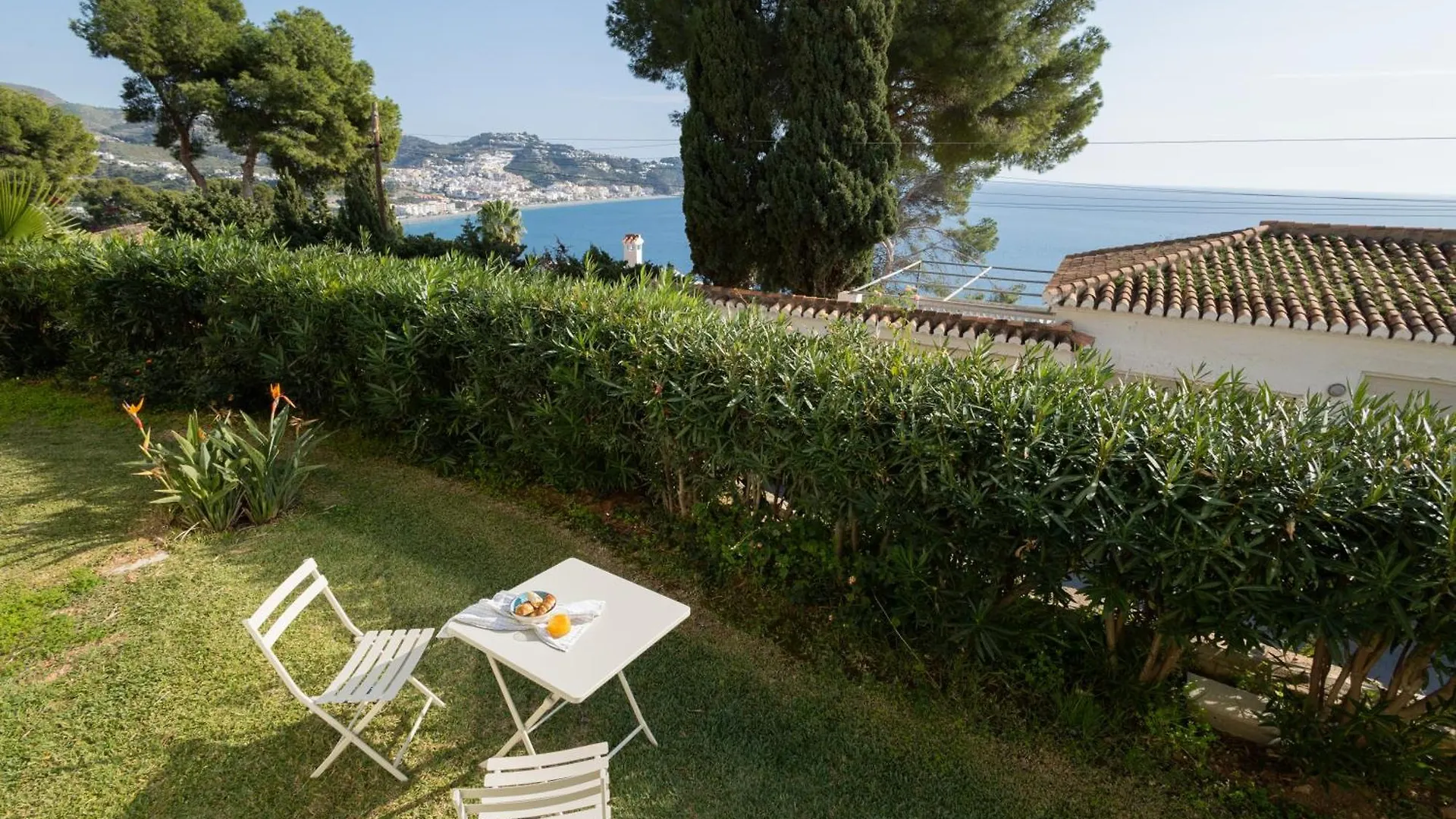 Apartment Seaside Spa Luxury Flat - Jacuzzi - Sauna - Sea View La Herradura