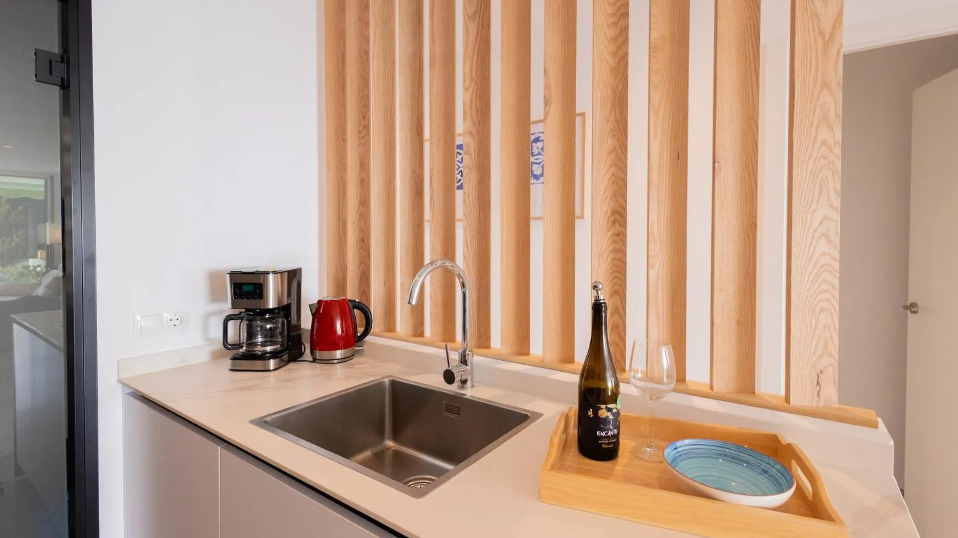 Apartment Seaside Spa Luxury Flat - Jacuzzi - Sauna - Sea View La Herradura  Spain
