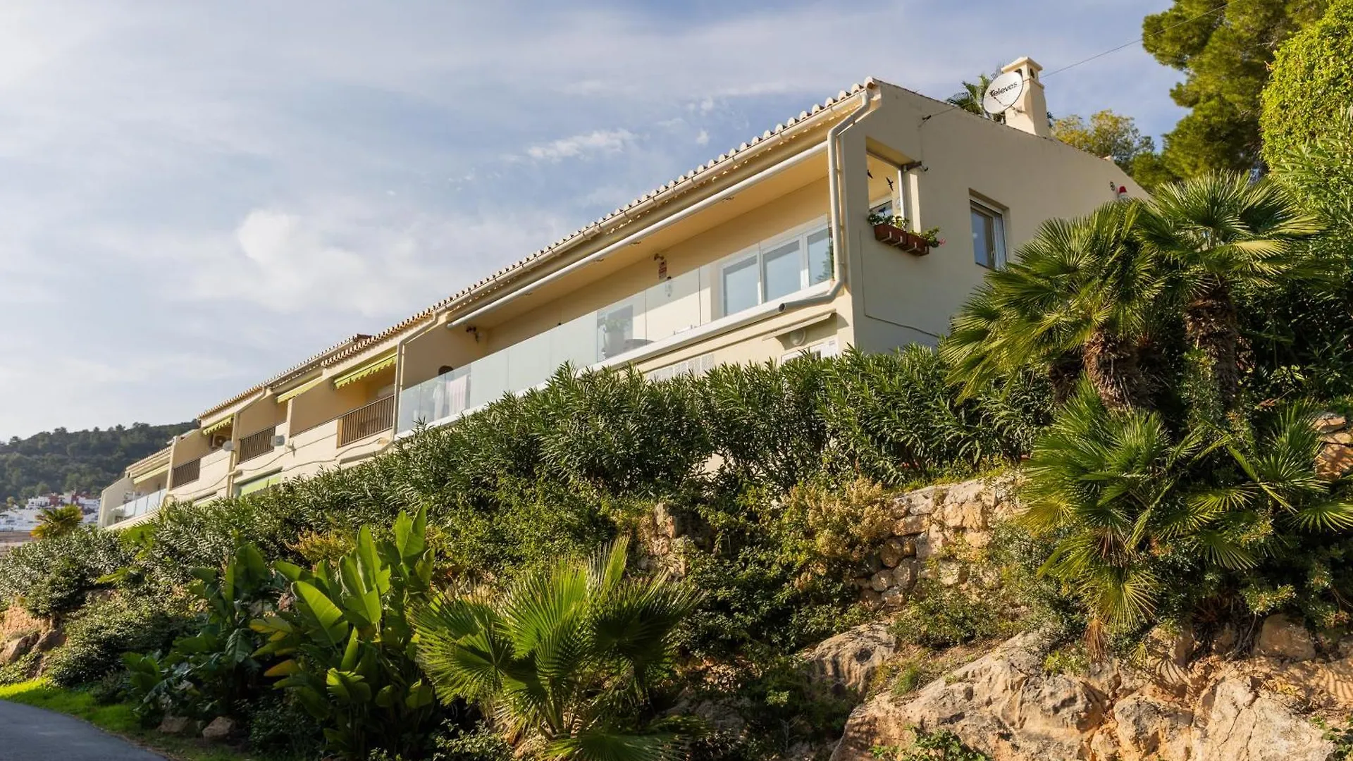 Apartment Seaside Spa Luxury Flat - Jacuzzi - Sauna - Sea View La Herradura