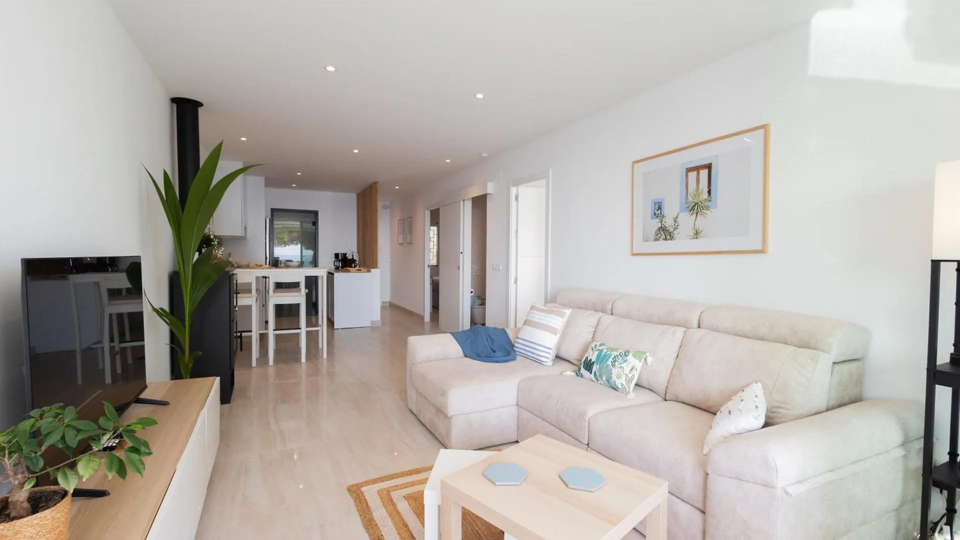 Seaside Spa Luxury Flat - Jacuzzi - Sauna - Sea View La Herradura  Spain