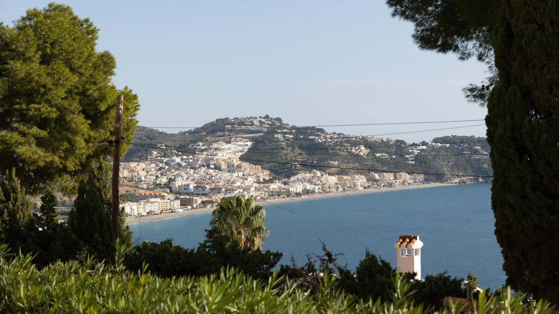 Apartment Seaside Spa Luxury Flat - Jacuzzi - Sauna - Sea View La Herradura  Spain